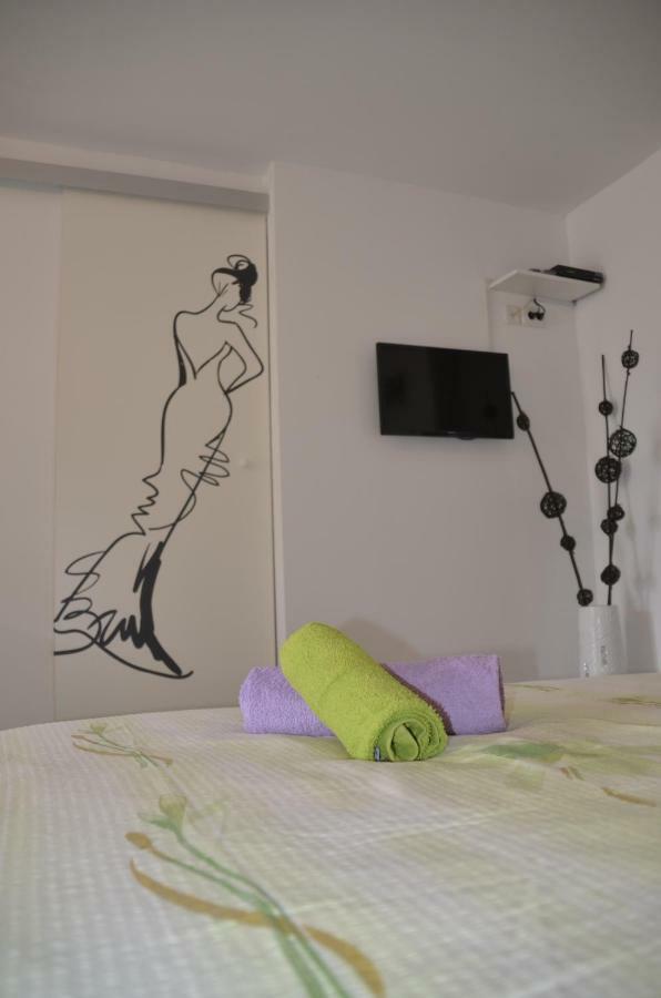 Apartments Lilly - Studio Rijeka Eksteriør billede